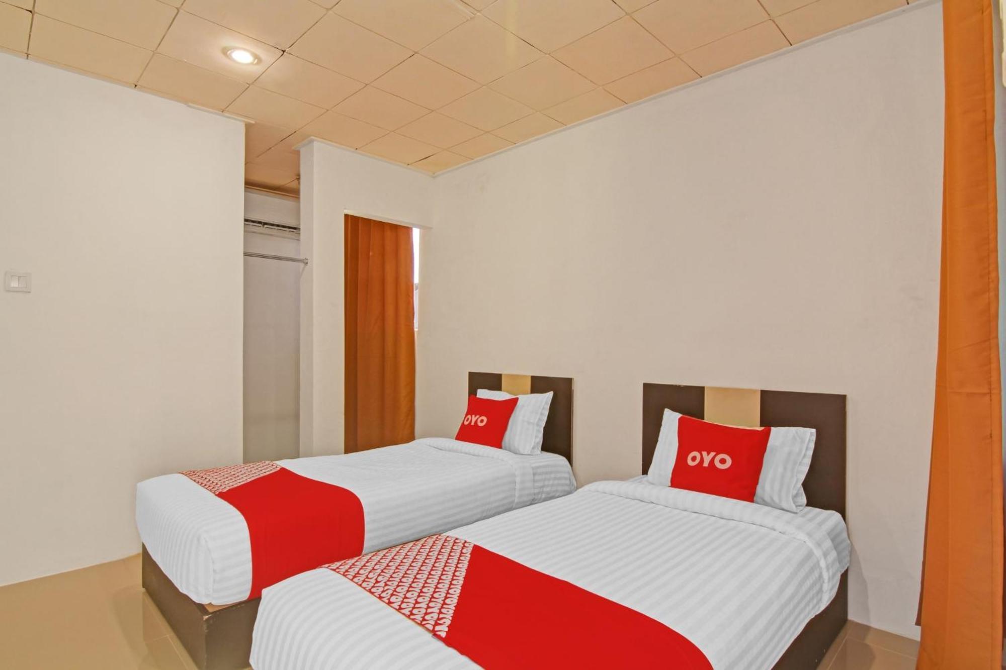 Oyo 90561 Paris Street Syariah 2* Padang (Sumatra)